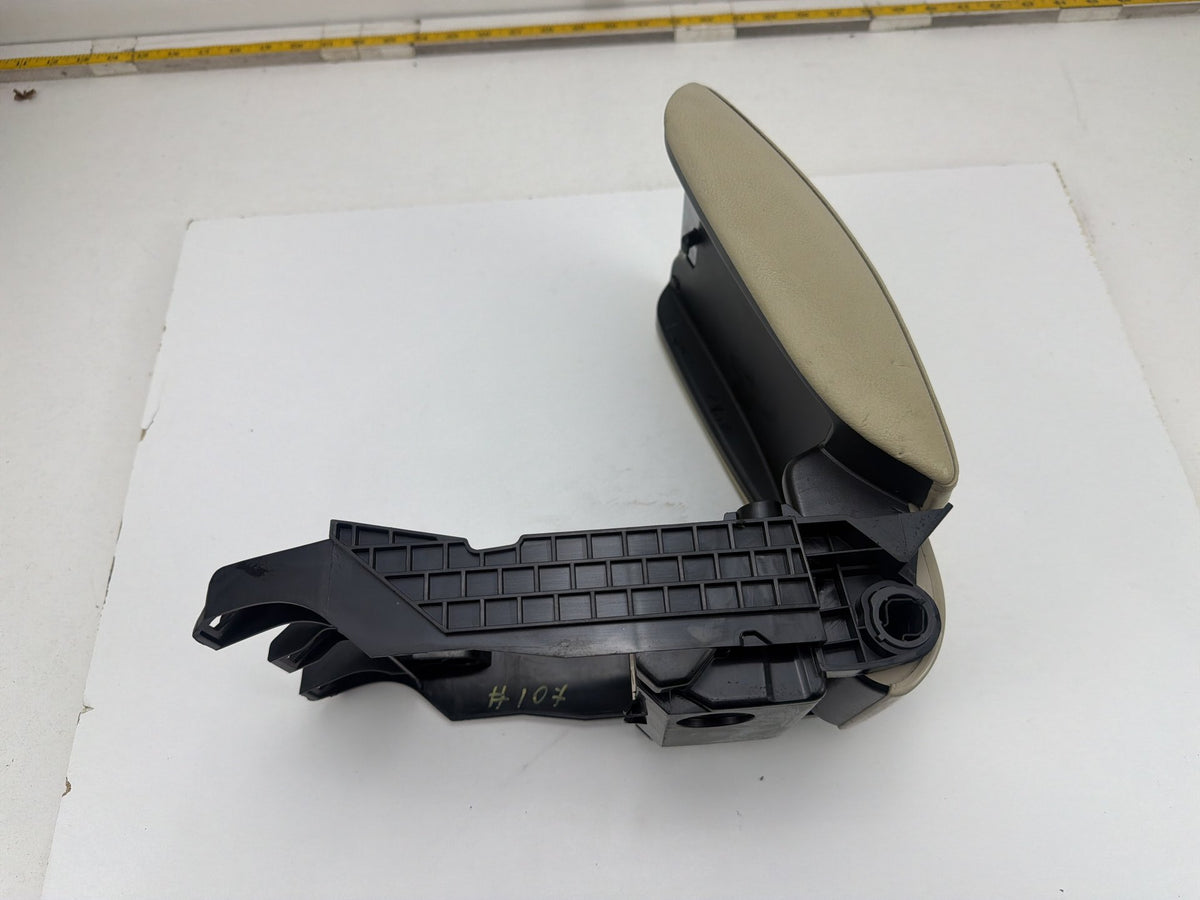 2014-2018 Volvo S60 Center Console Storage Armrest Lid Cover OEM