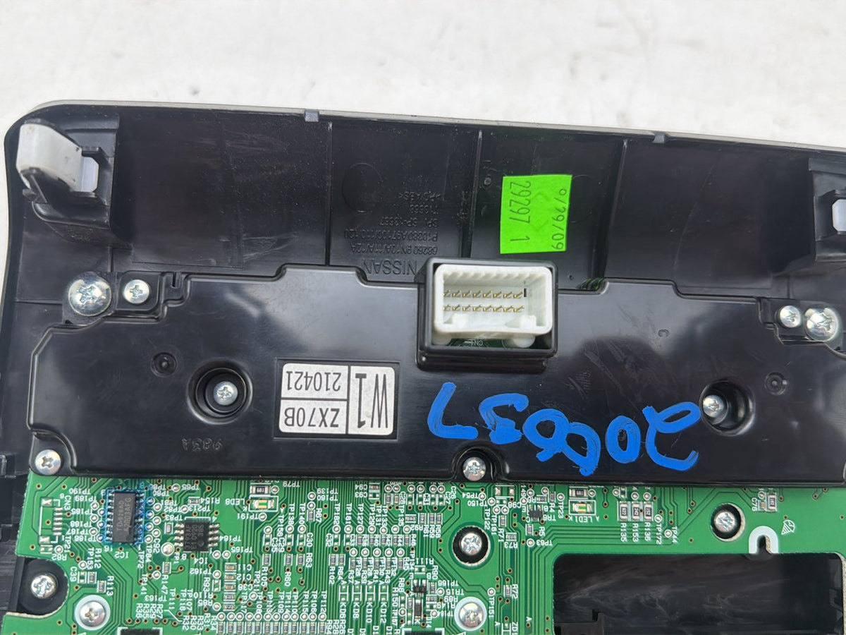 2009-2011 - Nissan Maxima Radio Audio AC Climate Control Panel ZX70B-210421 OEM