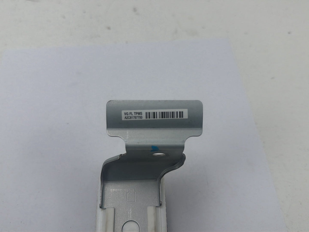 2014-2016 Kia Cadenza Tire Pressure Monitor Sensor TPMS Module 95800-3R300 OEM