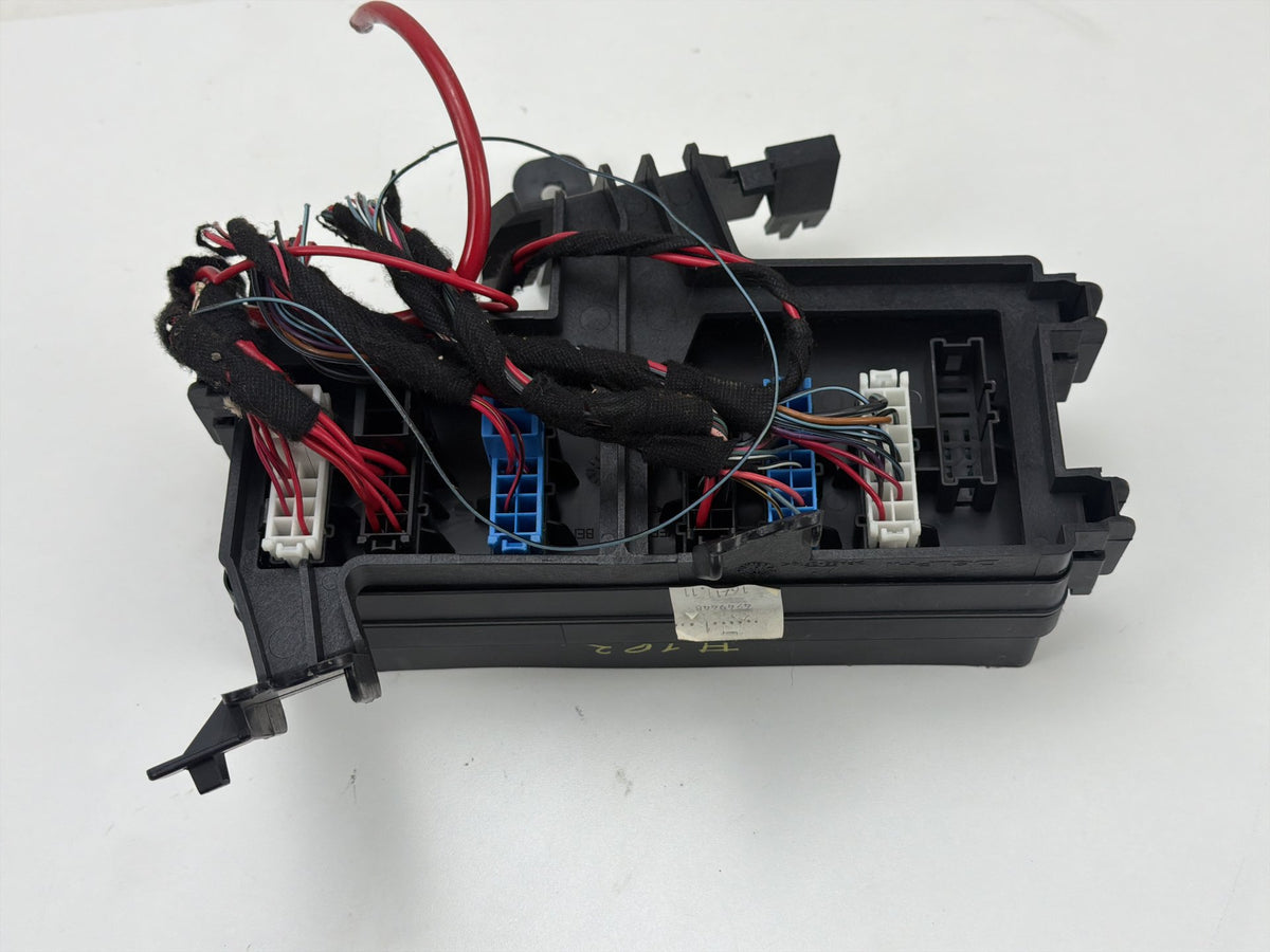 2006-2013 Mercedes-Benz R350 Rear SAM Fuse Relay Box 1645403372 oEM