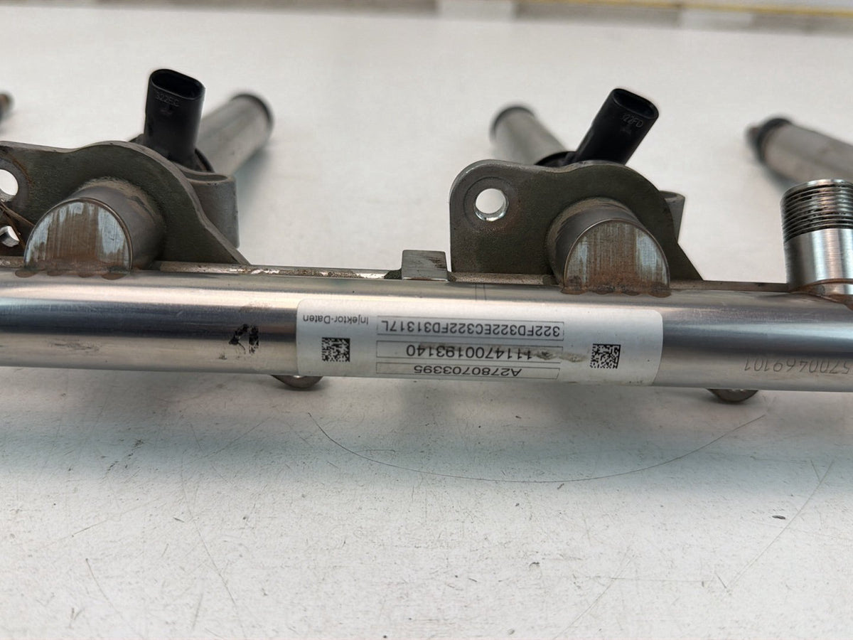 2011-2013 Mercedes-Benz S-Class W221 Left Fuel Rail Line Injectors A2780780845 OEM