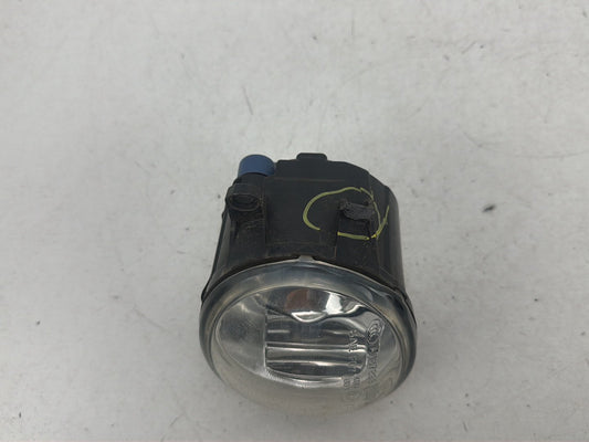 2011 - 2020 Toyota Sienna Front Right Passenger Side Fog Light 812100802000 OEM