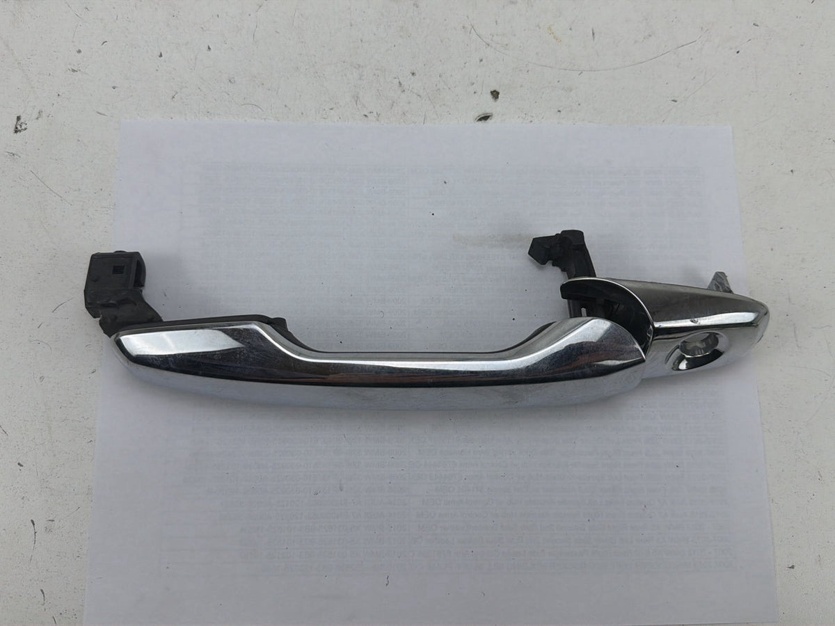 2011-2015 Ford Explorer Front Left Driver Side Exterior Door Handle Chrome OEM