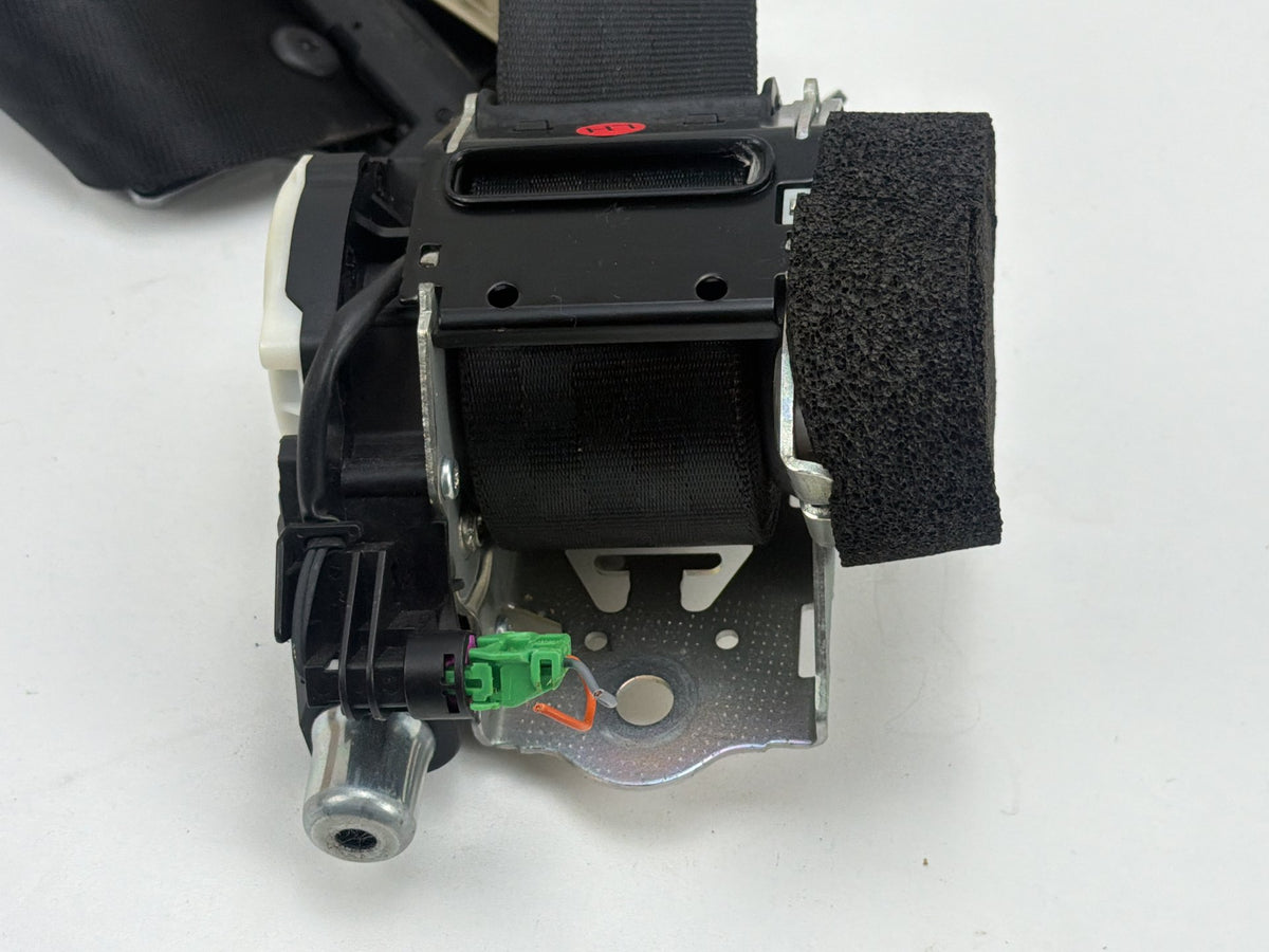 2011-2018 Volvo S60 Rear Left Driver Side Seat Belt Retractor P039818849 OEM