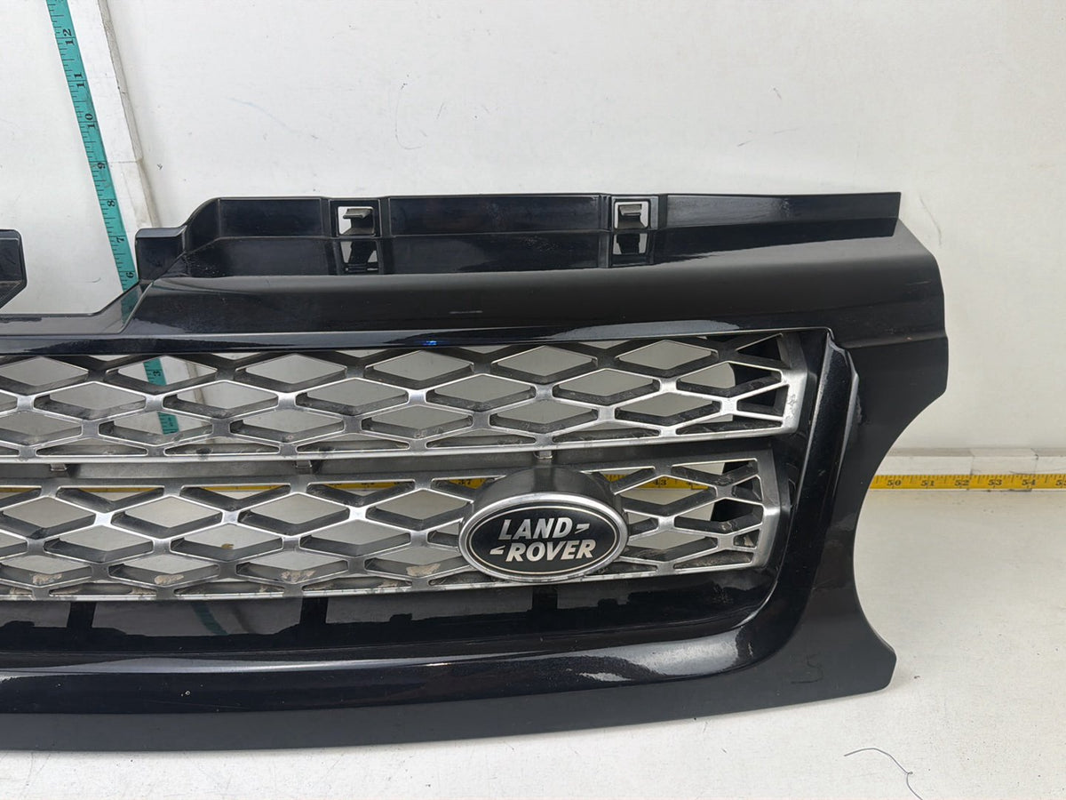 2010-2013 - Land Rover Range Rover Sport Front Radiator Grille AH32-8138-AW OEM