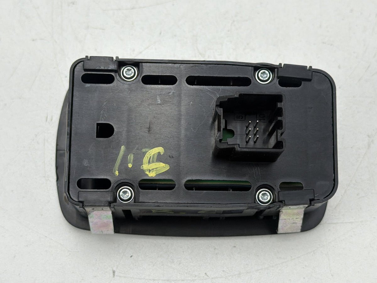 2014-2022 Maserati Ghibli M157 Rear Left Driver Side Door Lock Window Switch OEM