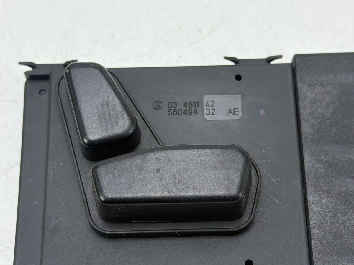 2014-2017 Maserati Ghibli Front Right Seat Control Switch Button 56049432AE OEM