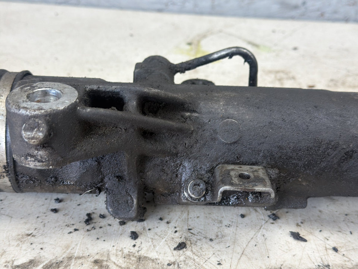 2011-2016 BMW F10 528i 535i Power Steering Rack & Pinion Shaft 7832863 OEM