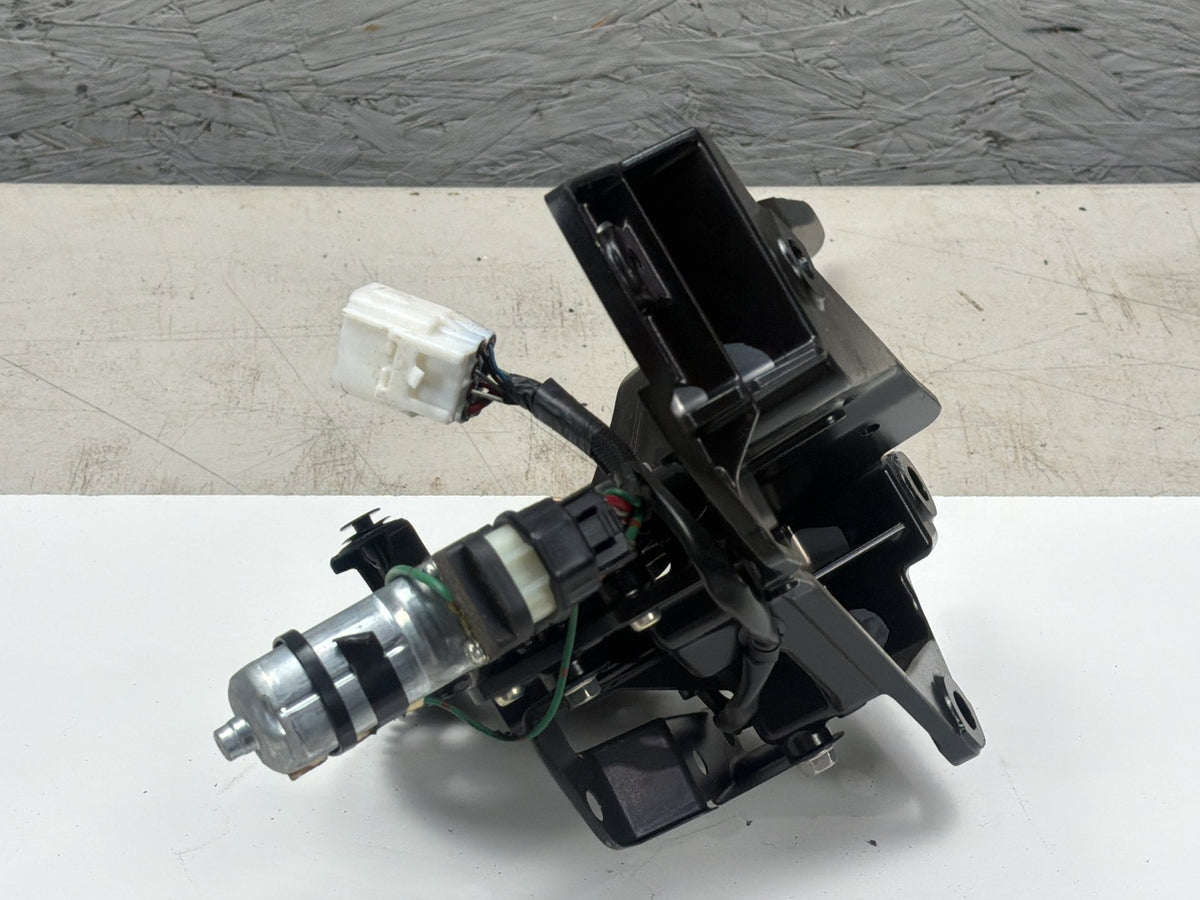 2010-2015 Lexus IS250 Convertible Top RH Right Passenger Side Hinge Motor OEM