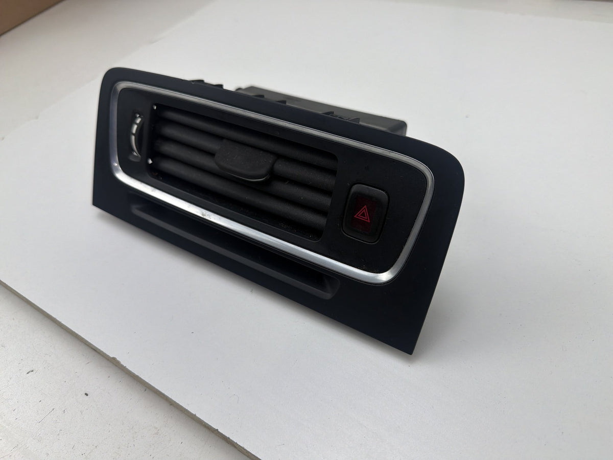 2011-2018 Volvo S60 Dash Center Air Vent Grille w/ Hazard Switch 30791699 OEM