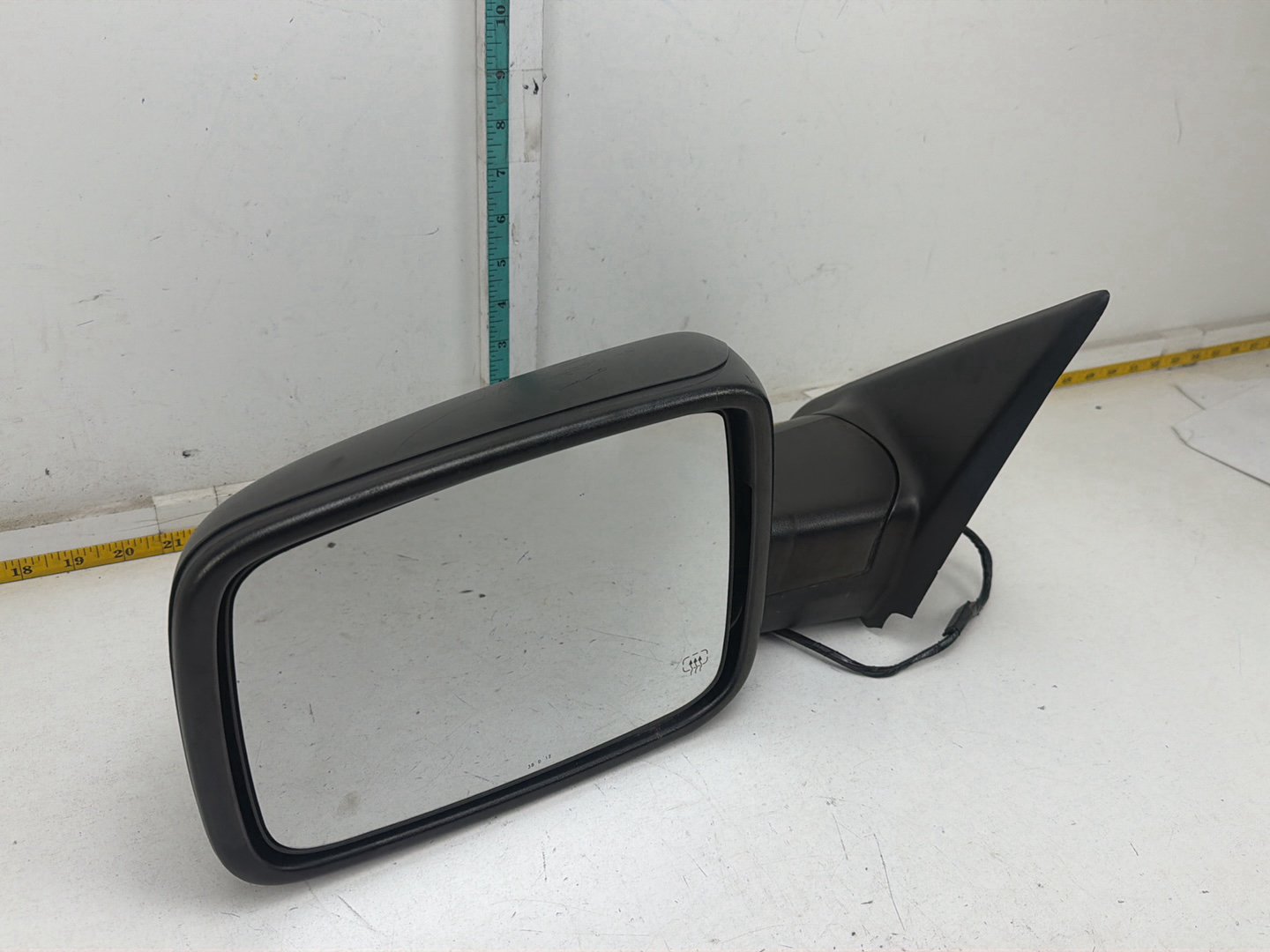 2013-2018 Ram 1500 Front Left Door Side View Mirror 68147863AF OEM