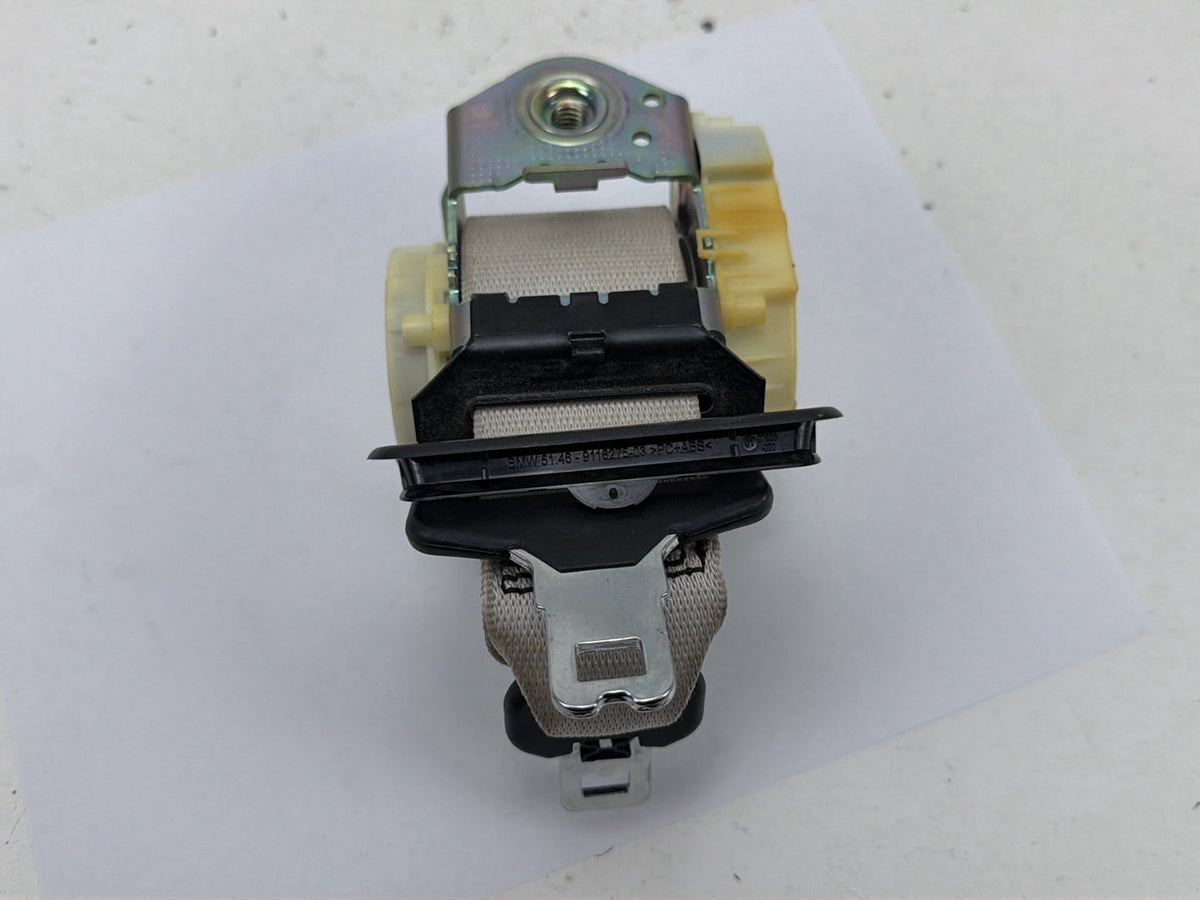 2011-2016 BMW 550i xDrive Rear Center Middle Seat Belt Retractor 34093133A OEM