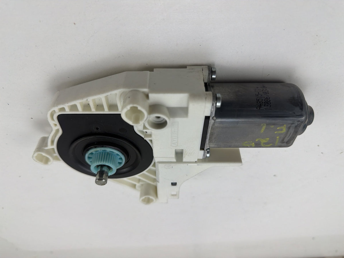 2010-2017 Audi Q5 Front Left Driver Side Door Window Regulator Motor OEM