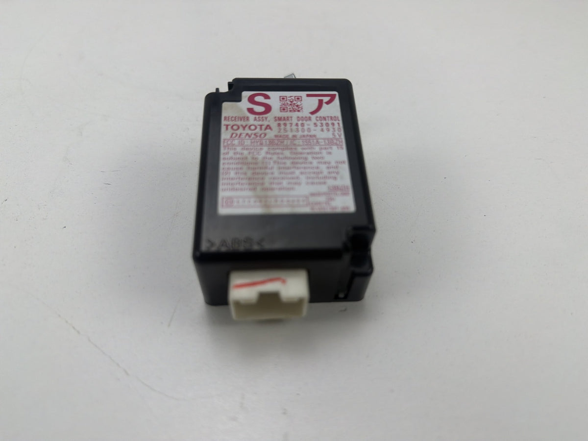 2010-2012 Lexus IS250 E20 - Door Control Module 89740-53091 OEM