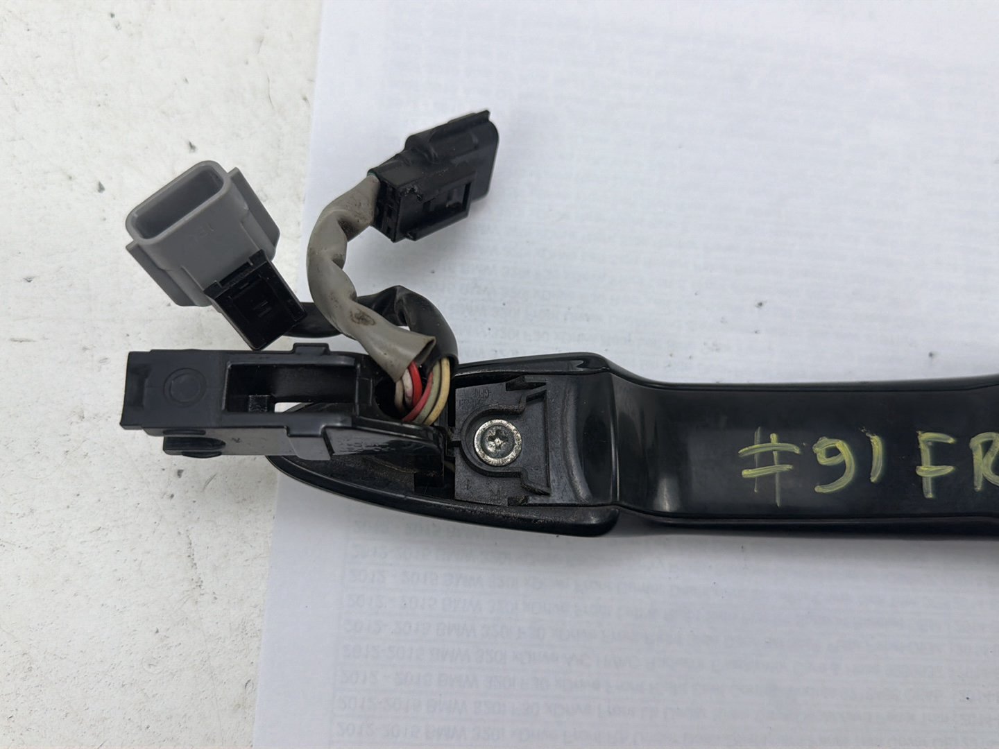2014-2021 Infiniti Q50 Front Right Passenger Side Exterior Door Handle OEM