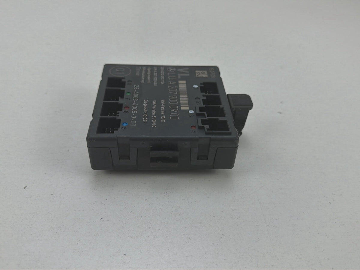 2010-2017 Mercedes-Benz E-Class Front Left Door Control Module A2079000900 OEM