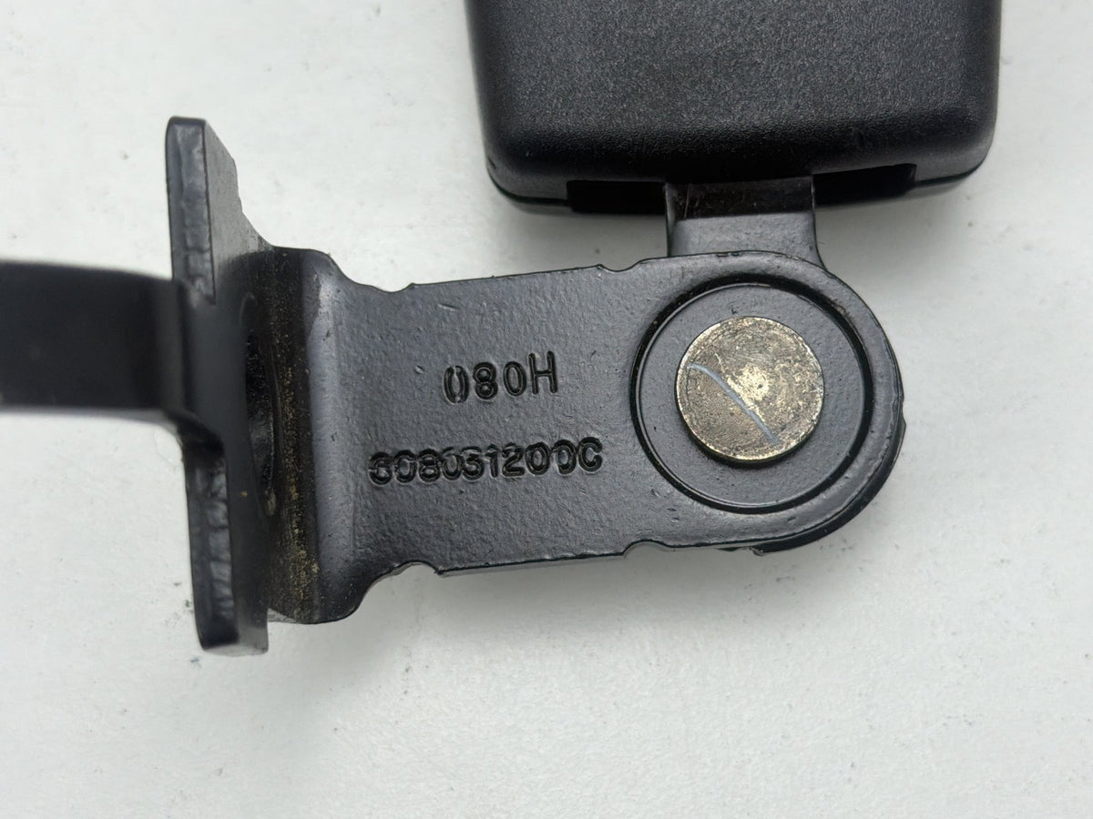 2007-2013 BMW X5 Rear 2nd Row Left Driver Side Seat Belt Buckle OEM