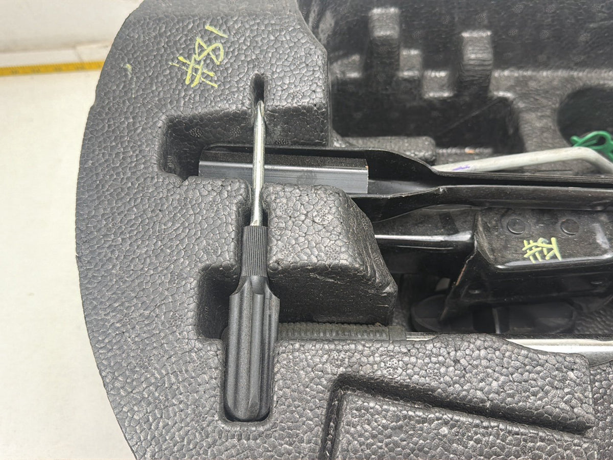 2014-2017 Maserati Ghibli Trunk Spare Wheel Emergency Jack Tool Kit Box OEM