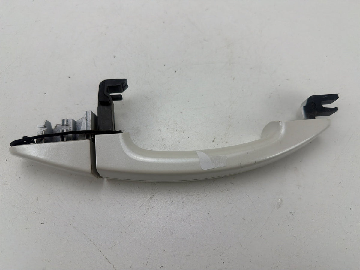 2013-2019 Ford Escape Right Rear Exterior Door Handle AM51-U22404-C OEM