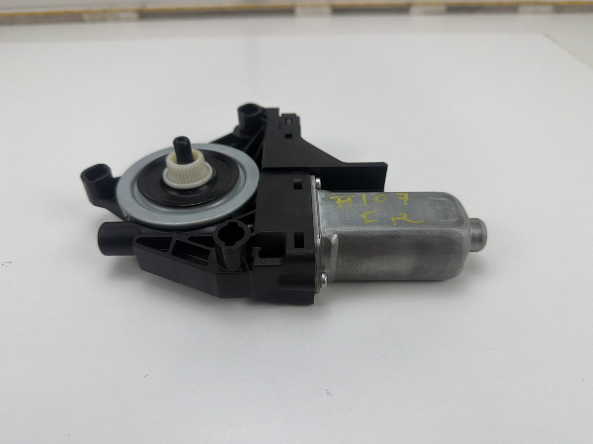 2011-2018 Volvo S60 - Right Front Window Regulator/Motor PN: 966269-103 OEM