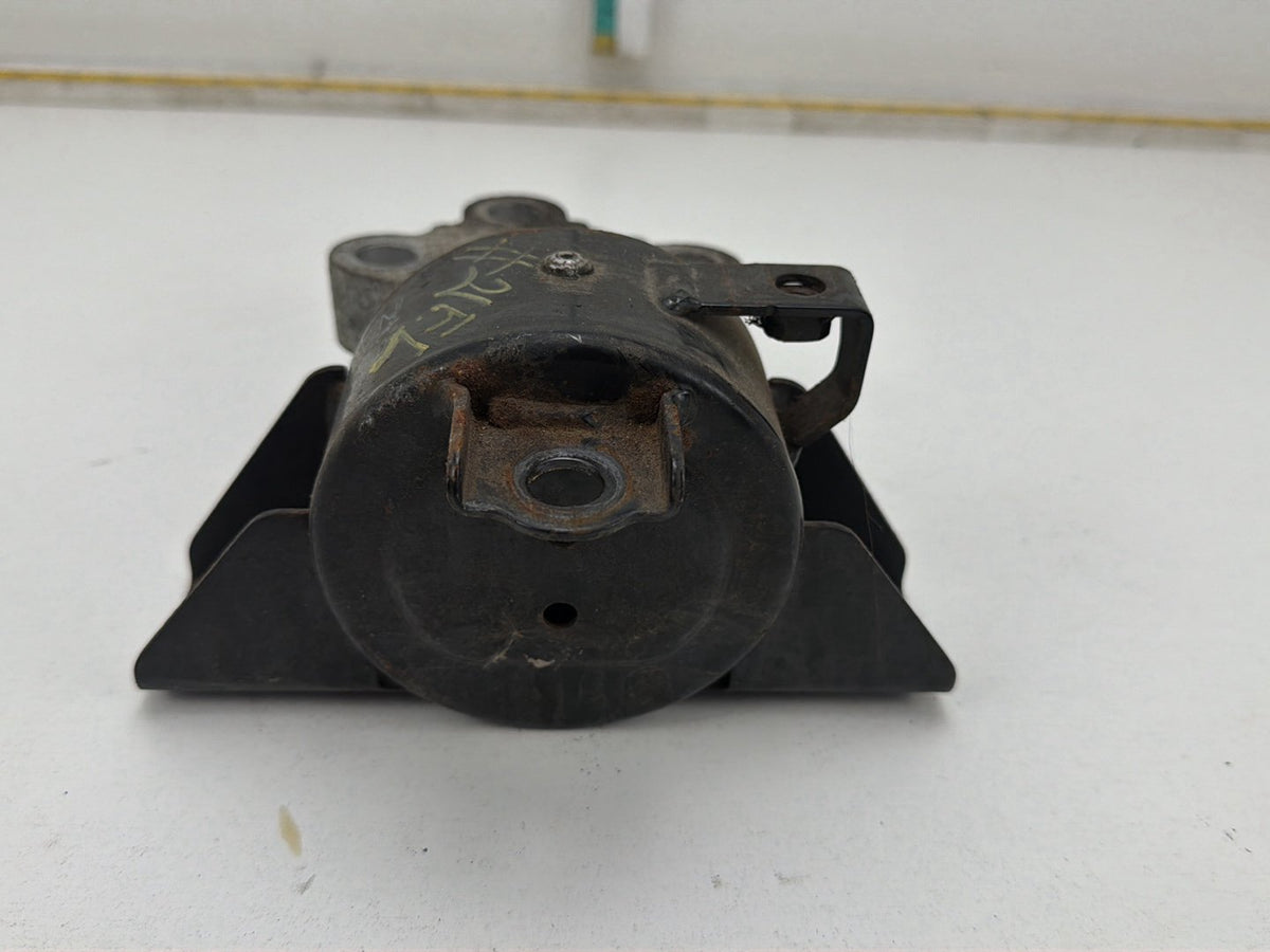 2012-2016 Chevrolet Sonic RS Upper Transmission Mount Bracket OEM