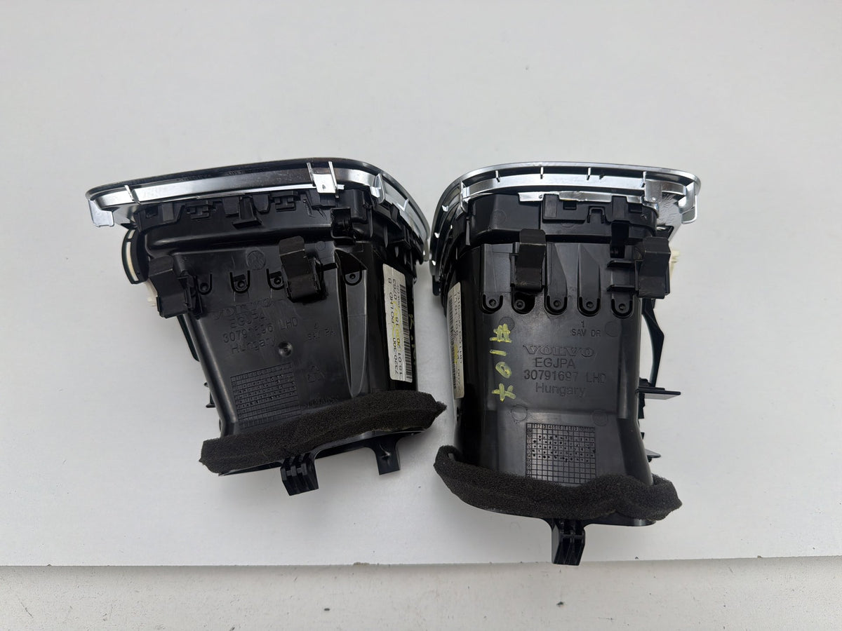 2011-2018 Volvo S60 Front Left Right Outer Dashboard Air Vent 30791697 OEM