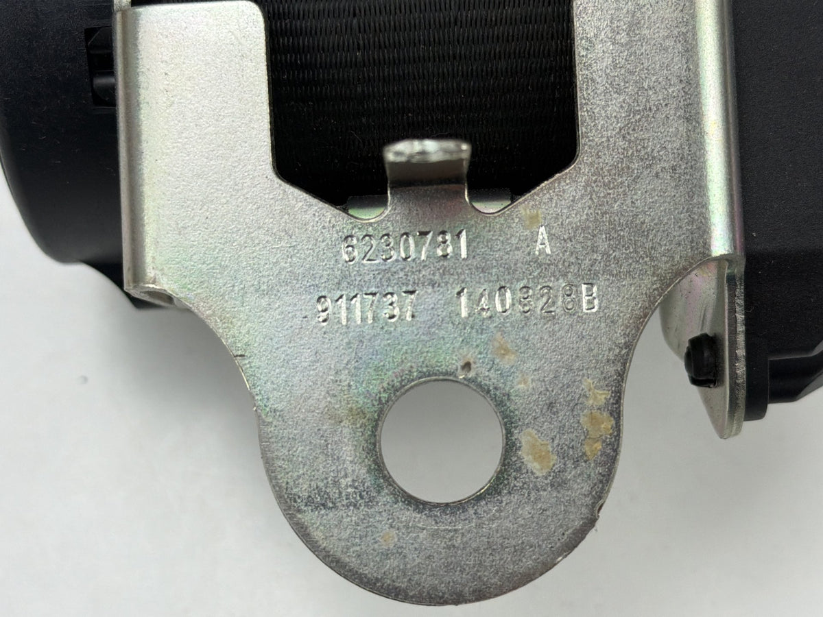 2014-2021 Maserati Quattroporte Rear Middle Seat Belt Retractor Assembly OEM
