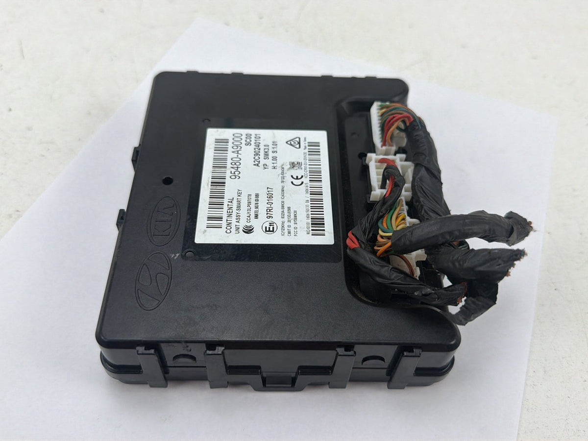 2015-2018 Kia Sedona Smart Key Control Module Computer Unit 95480-A9000 OEM