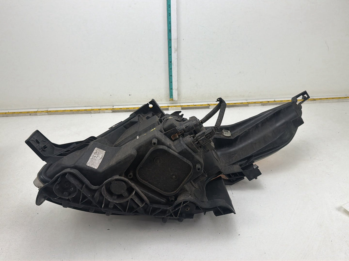 2011-2015 Ford Explorer Front Right Passenger Side Halogen Projector Headlight Lamp OEM