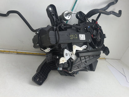 2017-2020 Toyota Sienna L30-Blower Motor Fan Evaporator Assembly 87030-08131 OEM