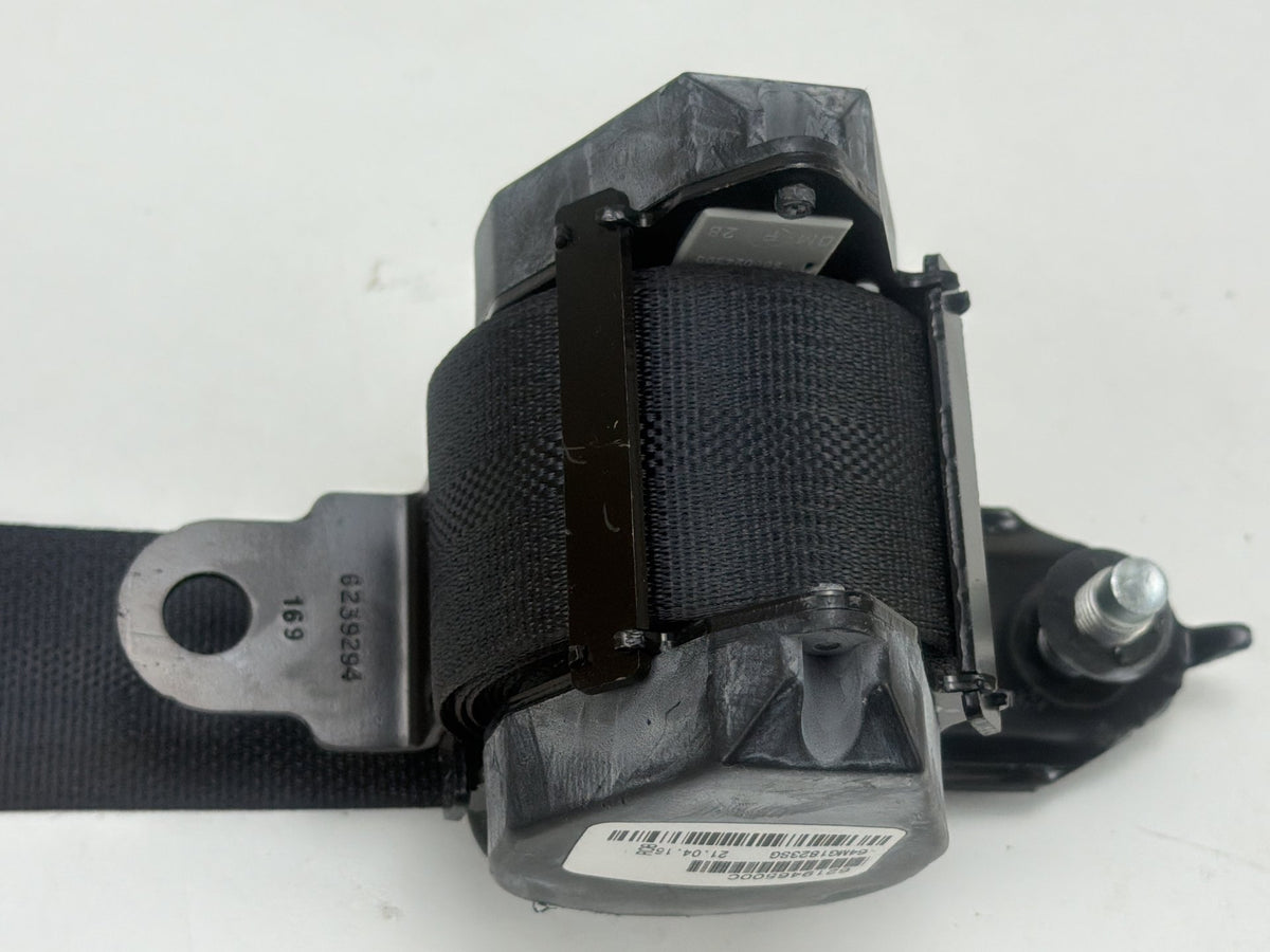 2013-2018 Nissan Altima Rear Left Side Seat Belt Retractor 621946500C OEM