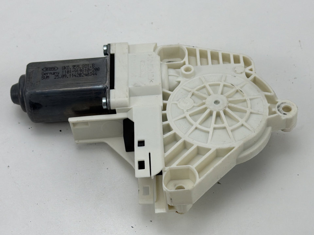 2012-2018 Audi A7 Left Front Driver Side Window Motor 8K0959801B OEM