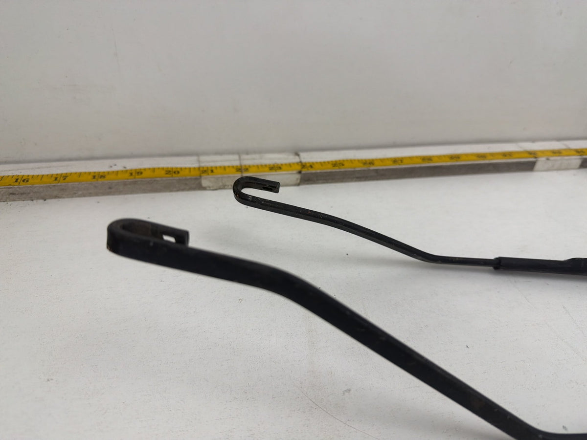 2011-2016 Chevrolet Cruze Front Left & Right Side Wiper Arm Set of 2 OEM
