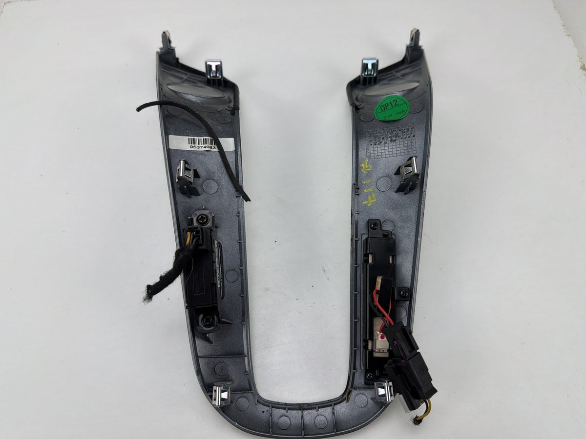 2011-2016 Chevrolet Cruze J300 - Shifter Trim Bezel Polar Silver 95374983 OEM