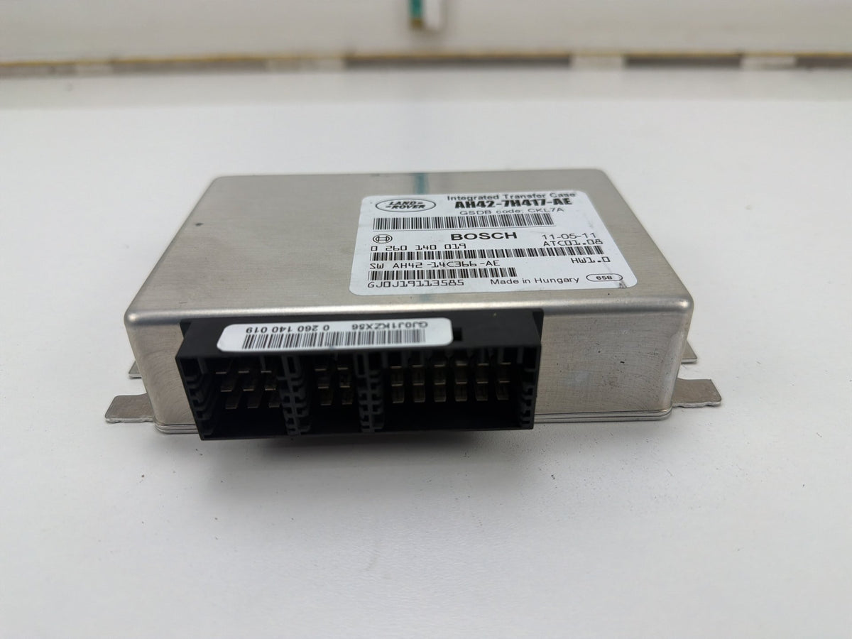 2010-2013 Land Rover Range Rover Transfer Case Control Module ECU OEM