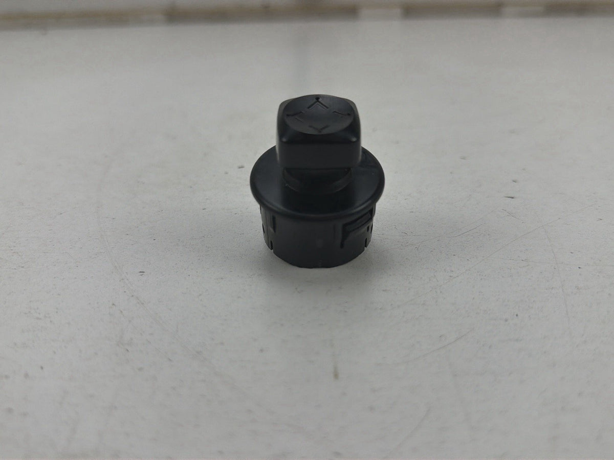 2011-2013 Infiniti G37-Power Mirror Switch OEM