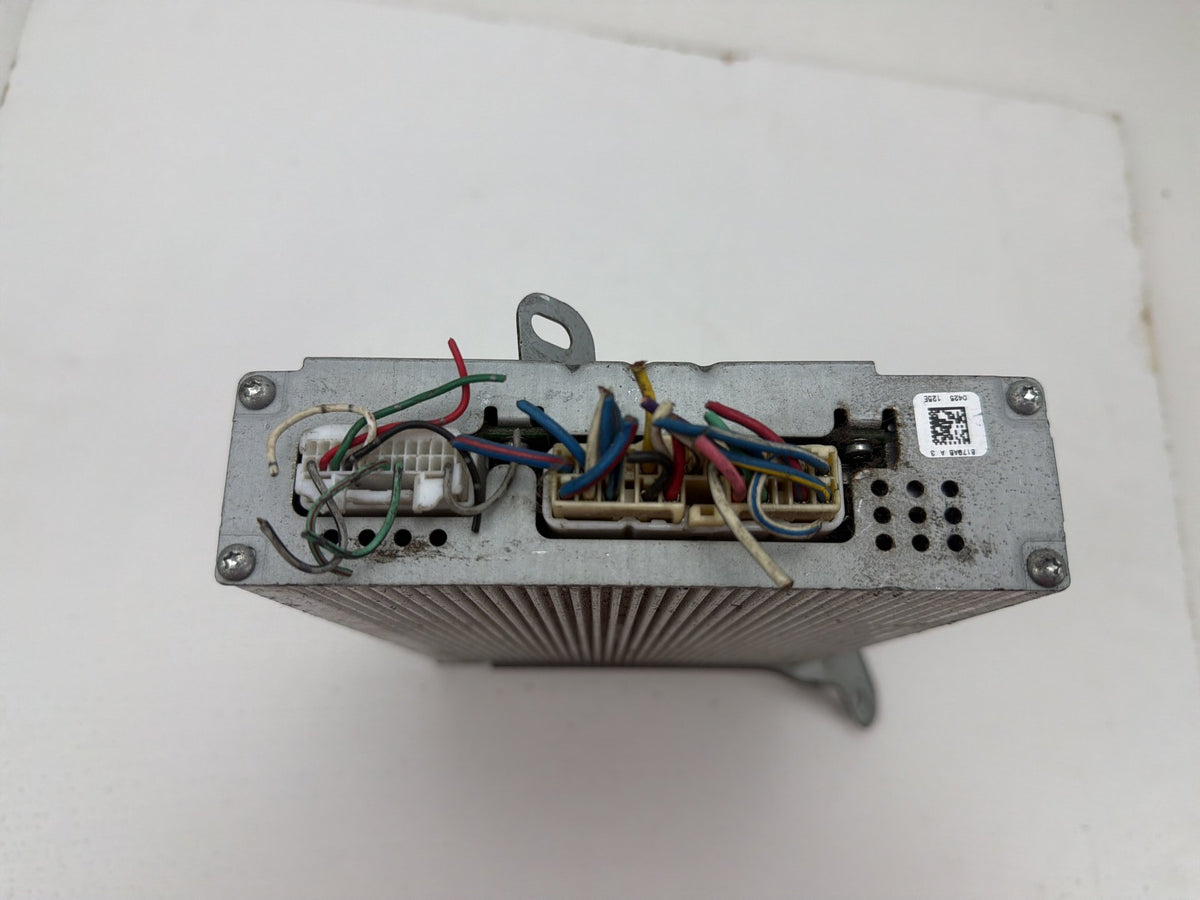 2004-2005 Toyota Sienna Radio Audio Sound System Amplifier Amp JBL OEM