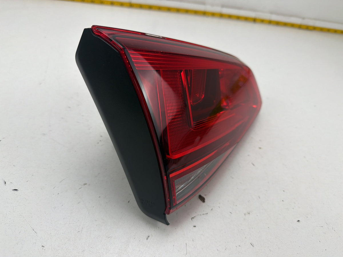 2015-2017 Volkswagen Golf Right Passenger Side Tail Light 2SD 011 978-05 OEM