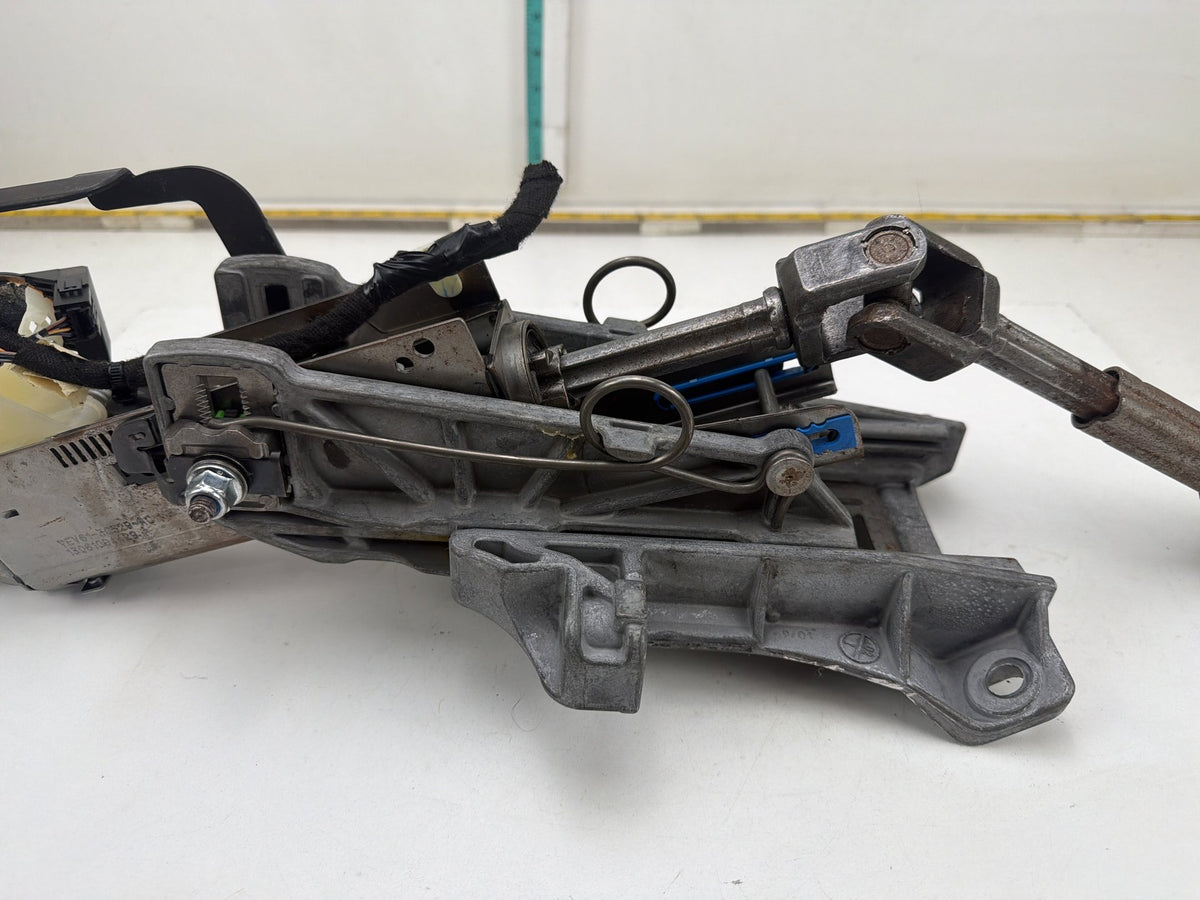 2013-2018 Ford C-Max Steering Column Shaft Assembly U-Joint DEV61-3C529-AC OEM