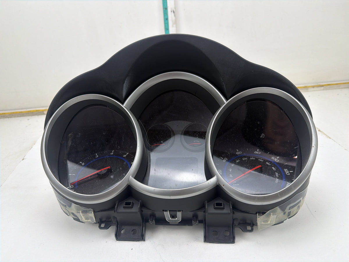 2011-2016 Chevrolet Cruze J300 Instrument Gauge Cluster Speedometer Display OEM