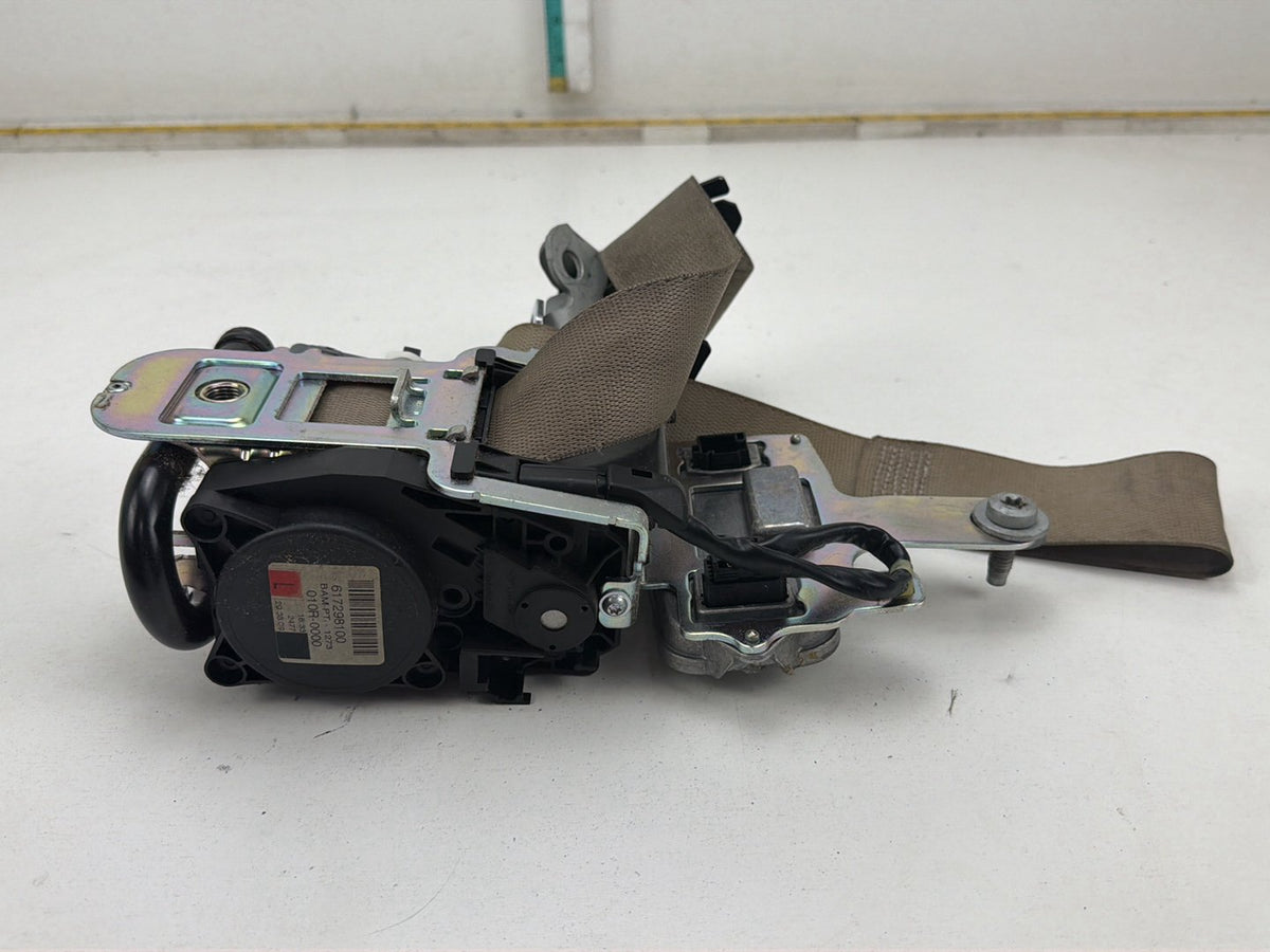 2010-2013 Mercedes-Benz E-Class-Front Left Seat Belt Retractor 610035800D OEM