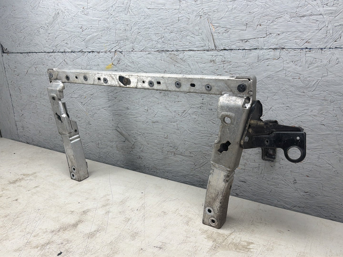 2014-2020 Maserati Ghibli Front Subframe Reinforcement Bracket 670009989 OEM
