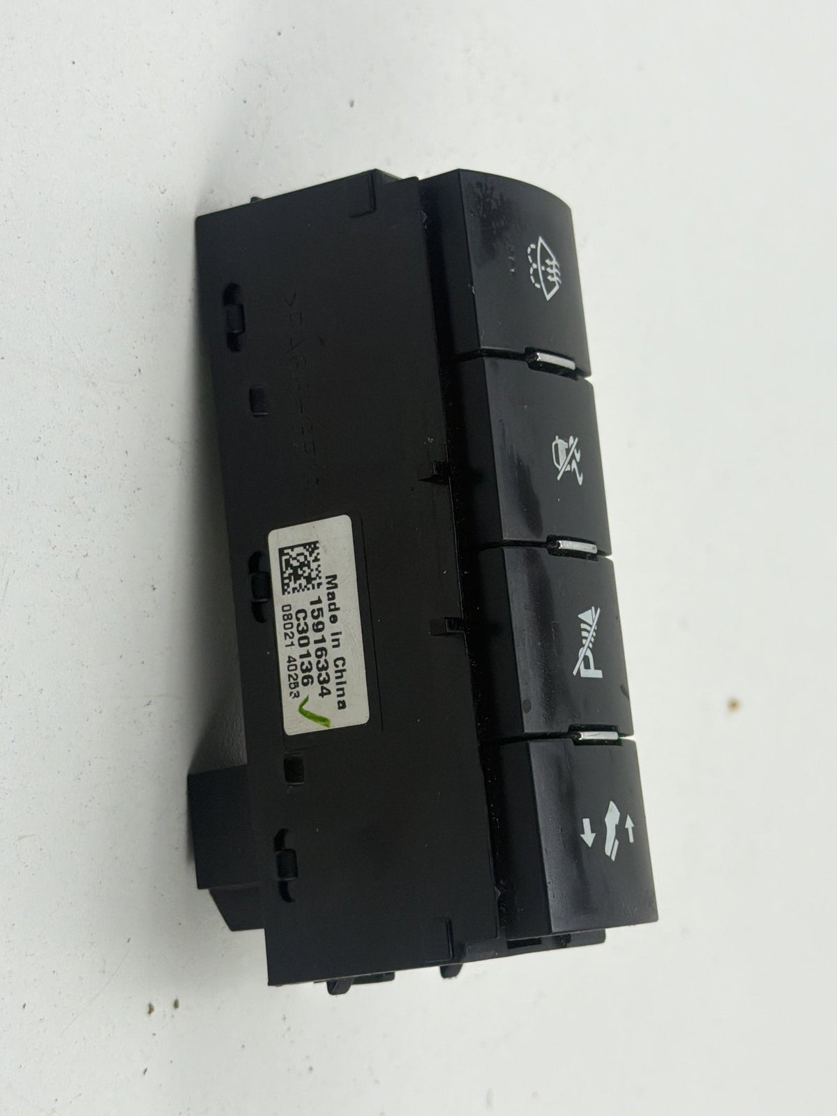 2007-2014 GMC DENALI GMT900 Traction Control Park Assist Pedal Adjust Switch OEM