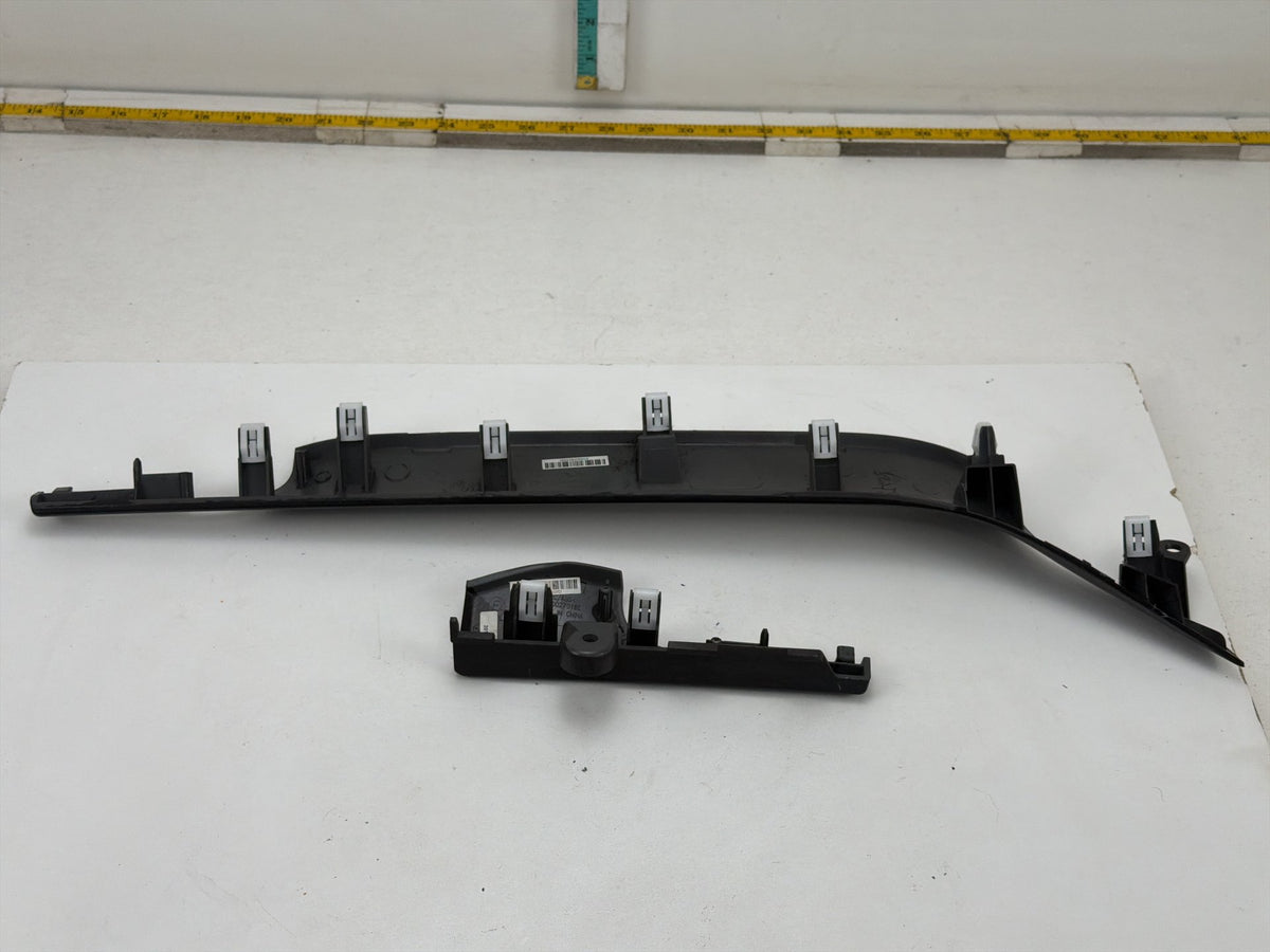 2014-2021 Jeep Grand Cherokee Dash Accent Trim Bezel Woodgrain X70002701BE OEM