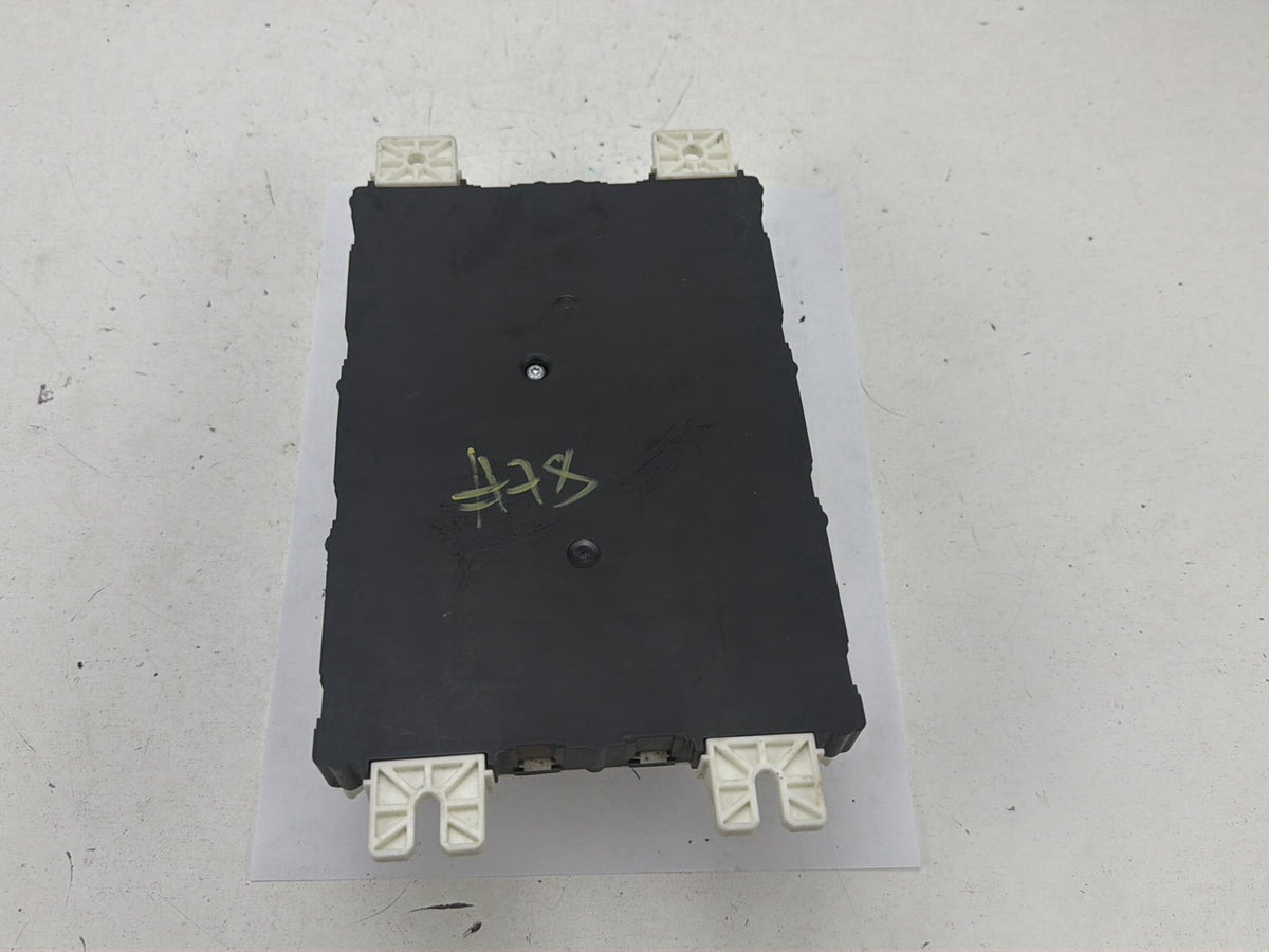 2013 Ram 1500 Body Control Module BCM Fuse Box Panel Computer 04692251AG OEM
