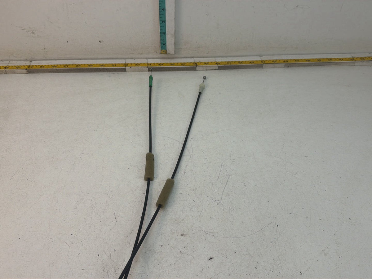 2015-2020 Toyota Sienna Front Right Power Door Lock Actuator Latch Cable OEM