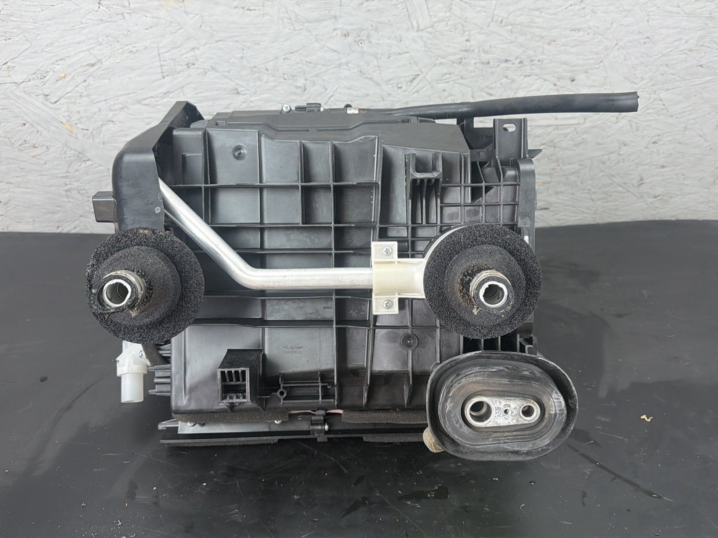 2014-2020 Infiniti Q50 HVAC Heater AC Evaporator Housing Case OEM
