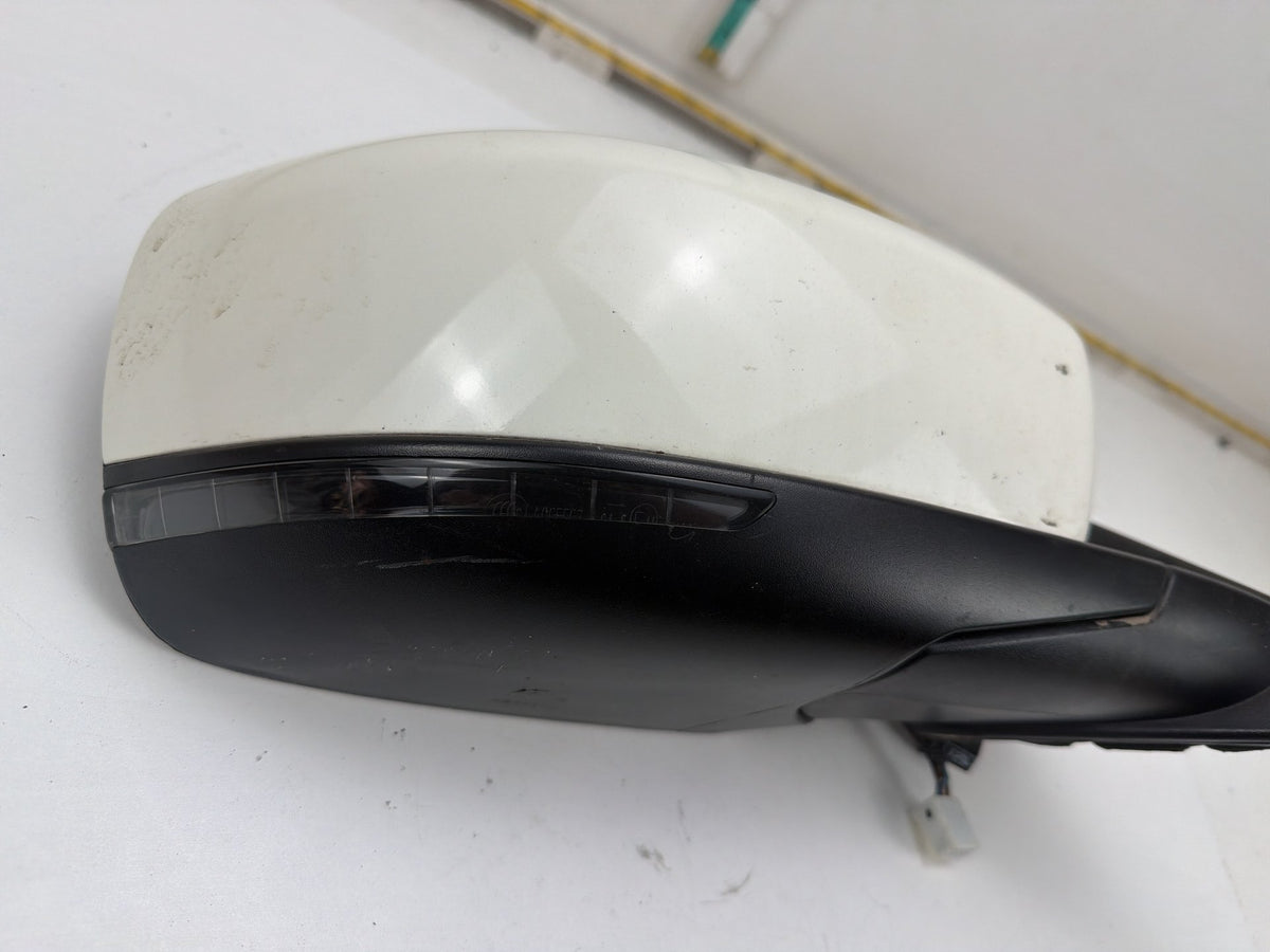 2014-2017 Maserati Ghibli Front Right Passenger Side Door Mirror 670048053 OEM