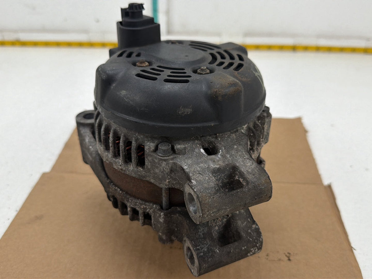2010-2013 Land Rover Range Rover Sport Alternator 12V 8W83-10300-BA OEM