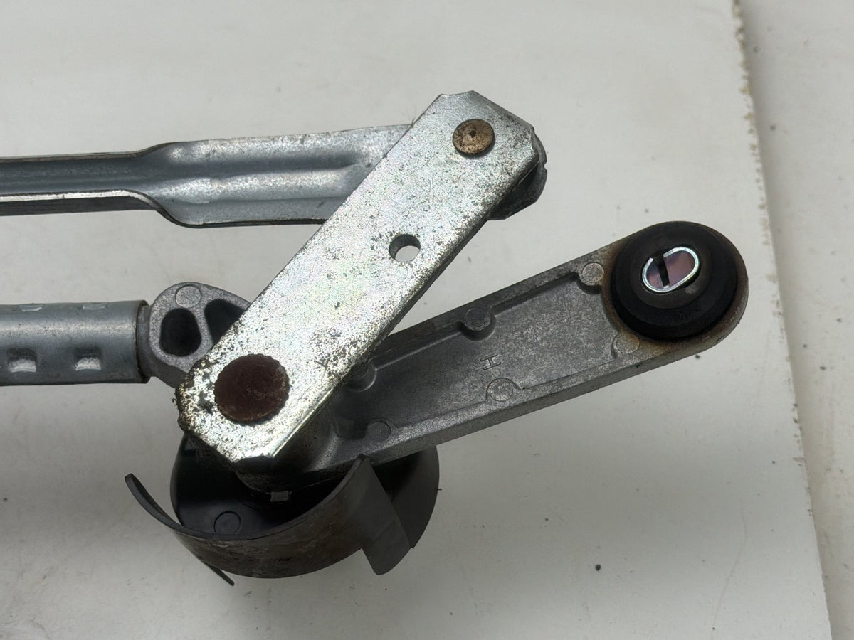 2013-2018 Nissan Altima Windshield Wiper Motor & Linkage Transmission OEM